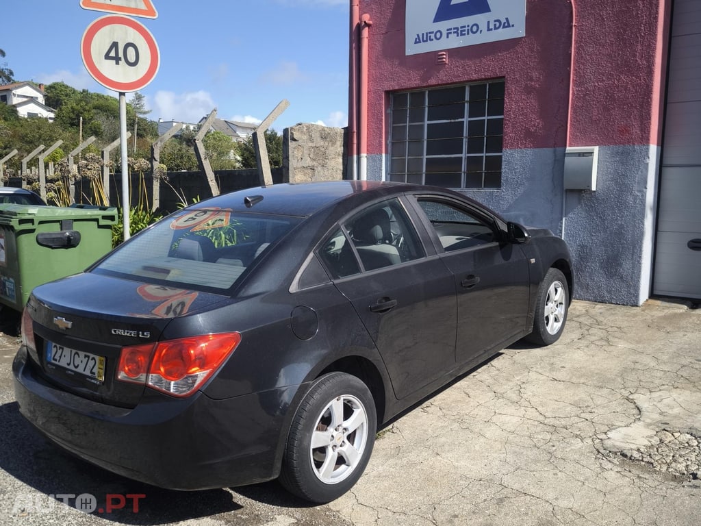 Chevrolet Cruze LS