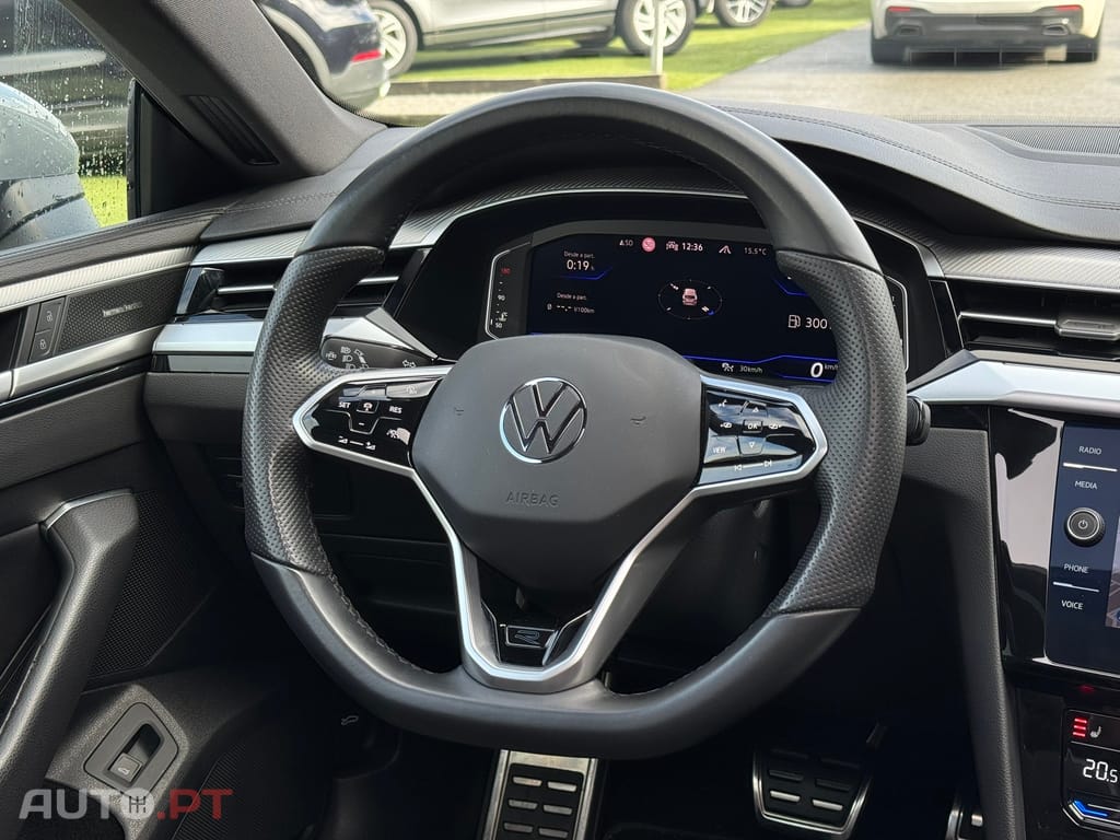 Volkswagen Arteon 2.0 TDI R-Line DSG