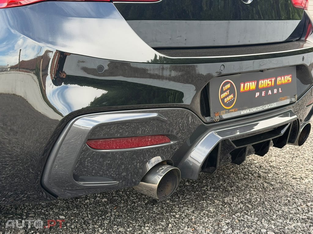 BMW M4 Auto