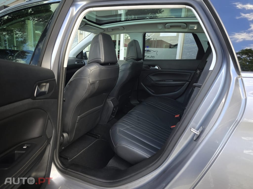 Peugeot 308 SW 1.6 BlueHDi Allure J17 EAT6