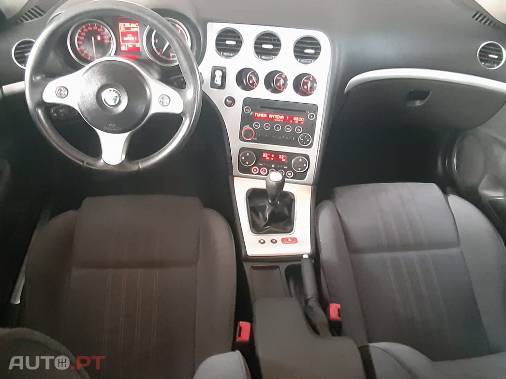 Alfa Romeo 159 Sportwagon Distinctive 1.9 JTDm 16V 150 CV