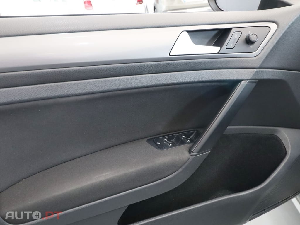 Volkswagen Golf Variant 1.6 TDi Confortline