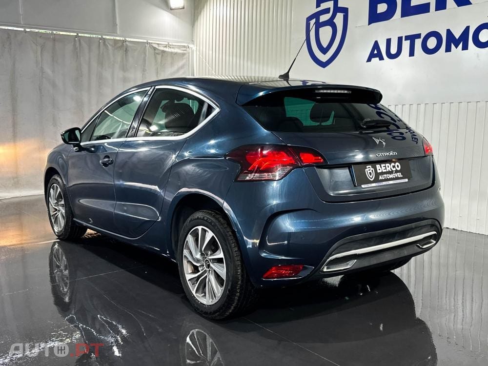 Citroen DS4 1.6 BlueHDi So Chic EAT6 J18