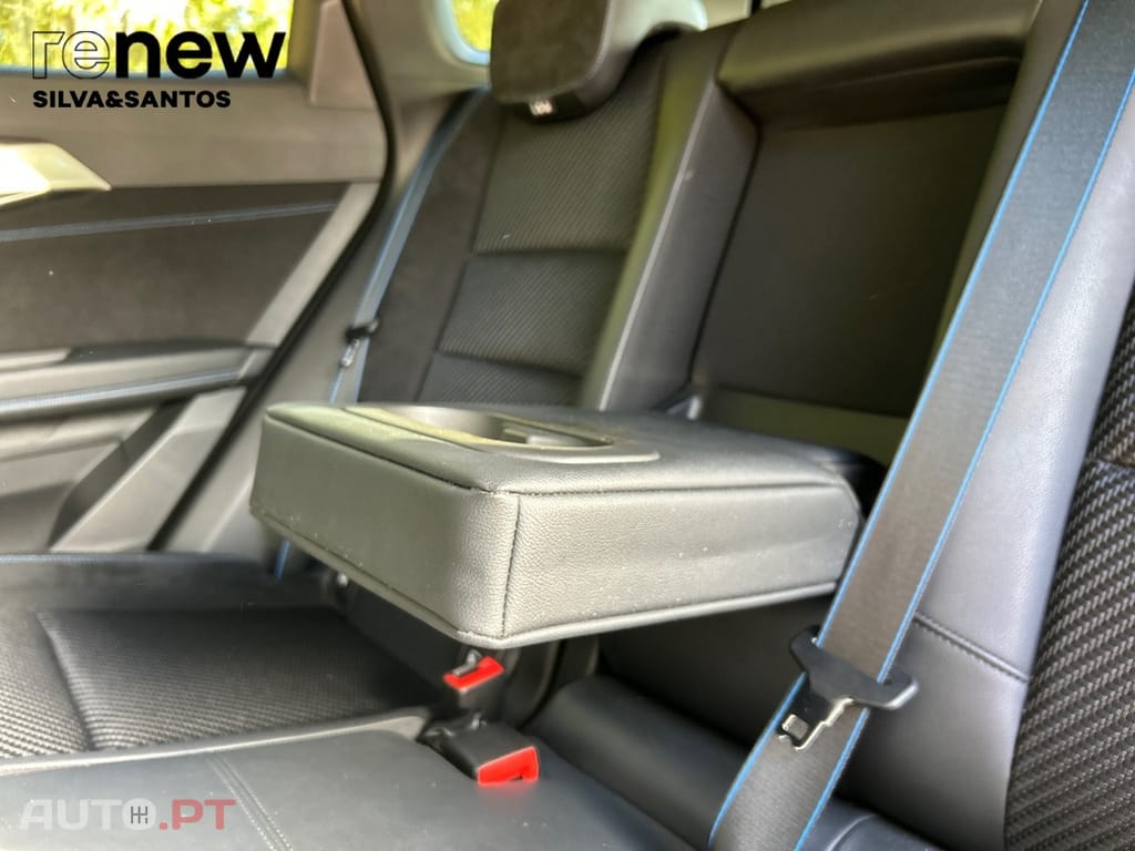 Renault Austral Austral Techno Esprit Alpine mild hybrid 160