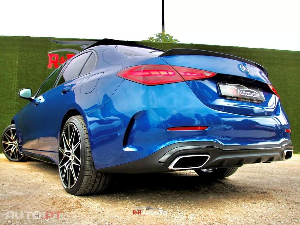 Mercedes-Benz C 300 e AMG Line
