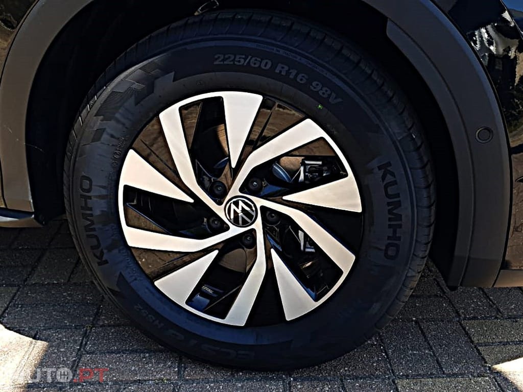 Volkswagen T-Roc 1.5 eTSI Life DSG