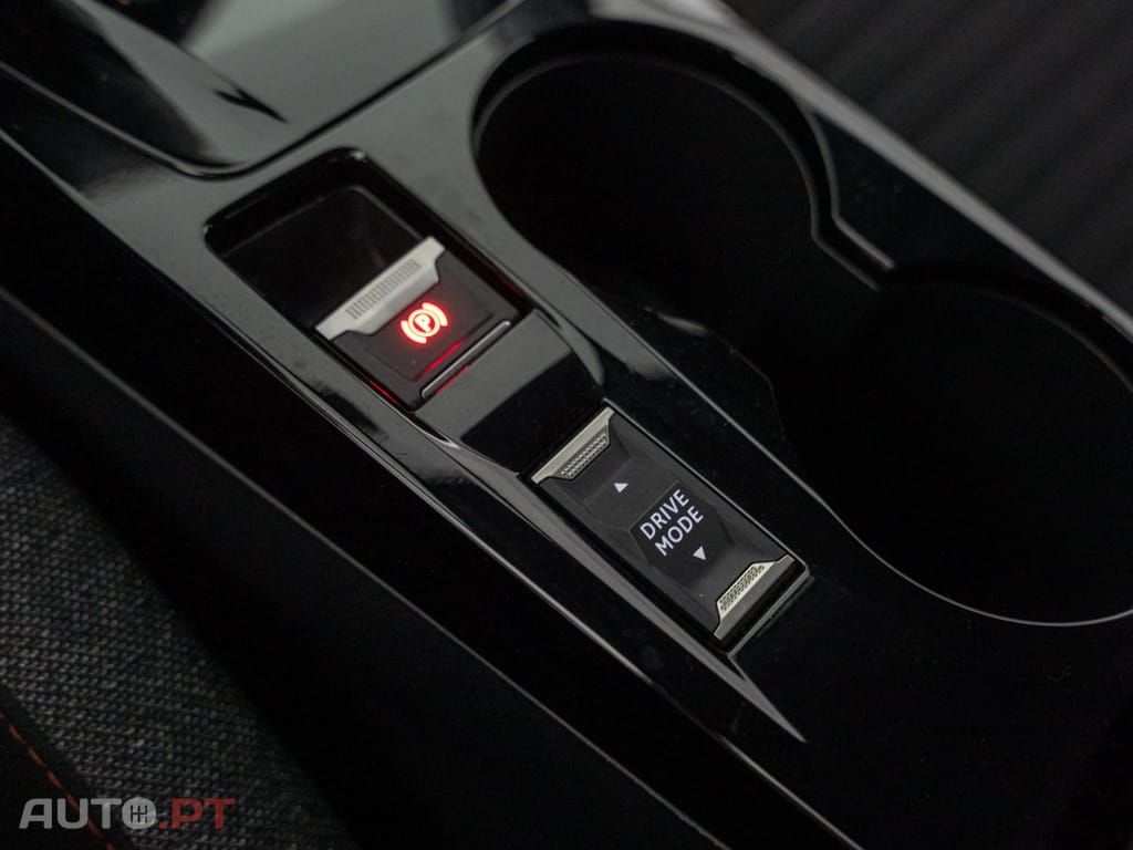 Peugeot E-208 50 kWh Active Pack