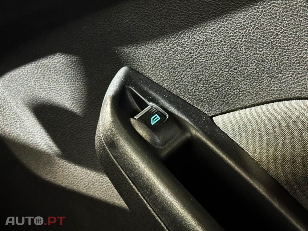 Ford Focus 1.5 EcoBlue S&S Aut. TITANIUM DESIGN