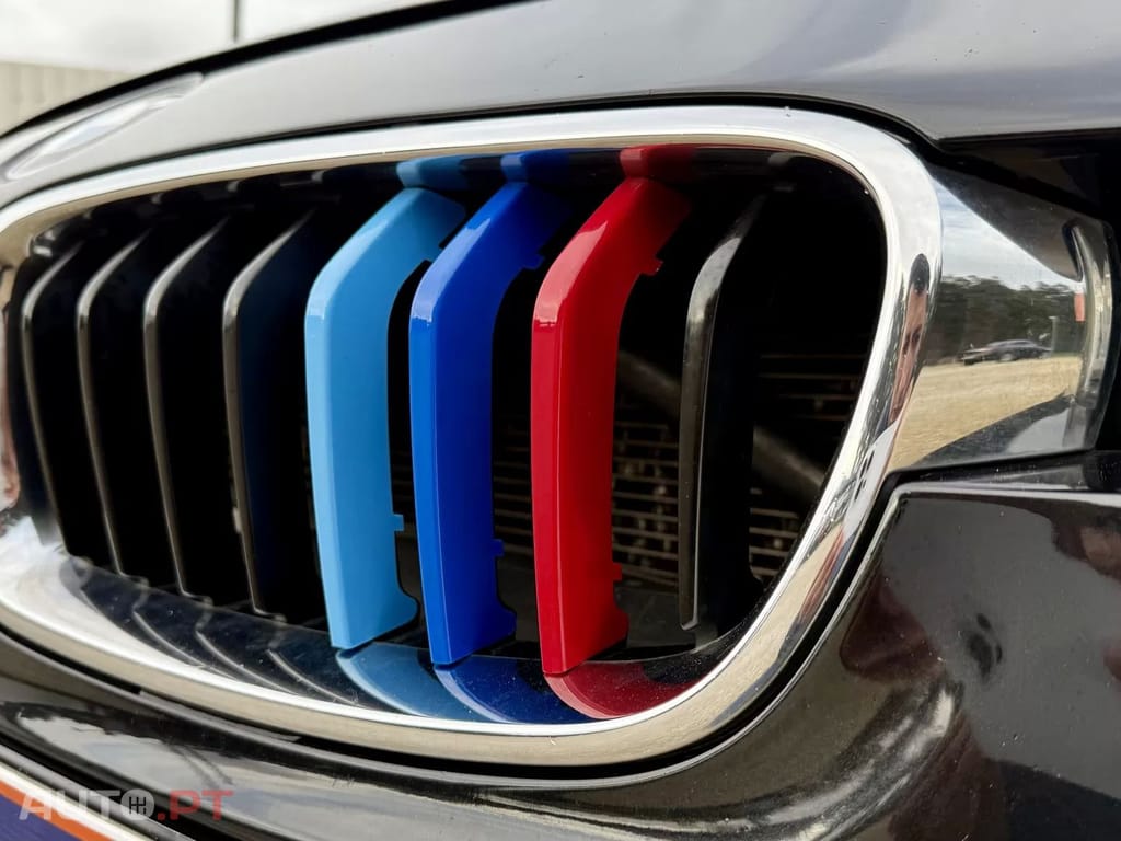 BMW 320 d xDrive DPF Touring Aut. Edition Fleet Exclusive