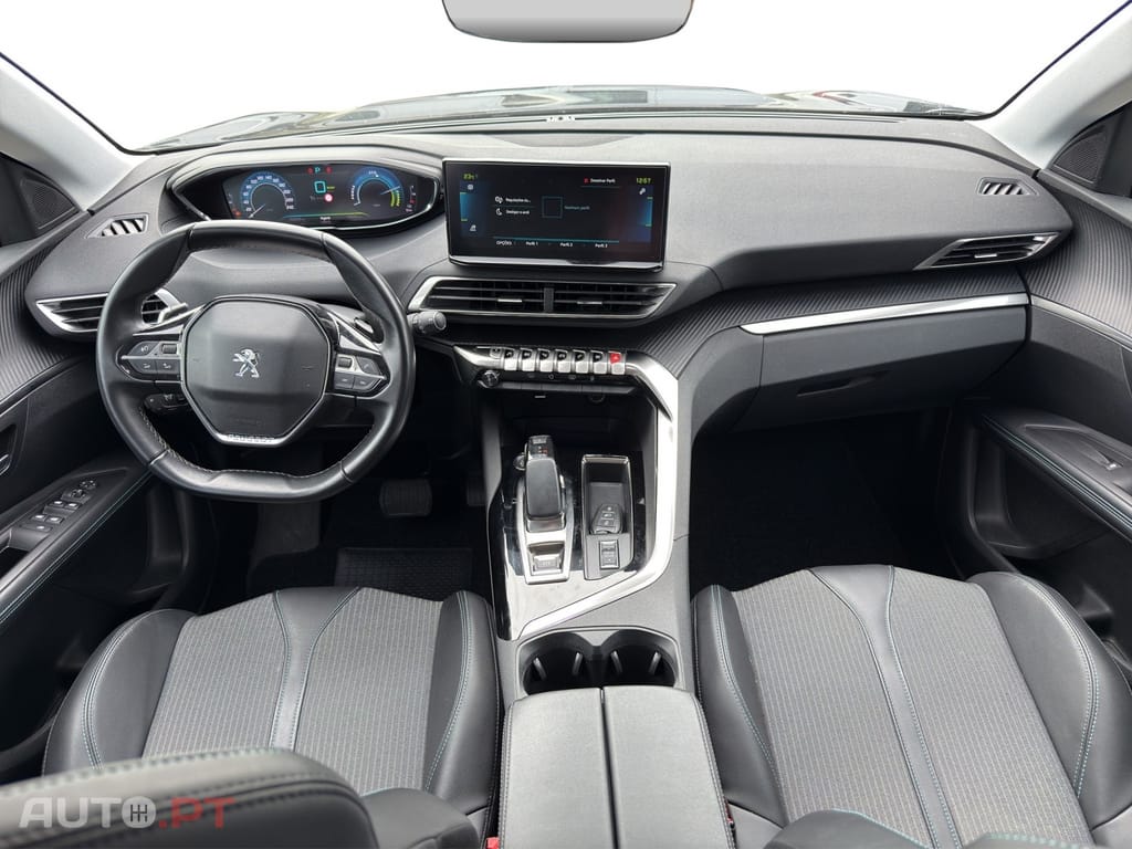 Peugeot 3008 Hybrid 225 e-EAT8 Allure