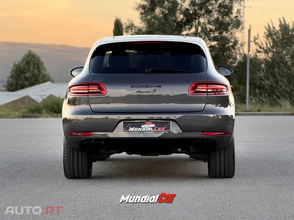 Porsche Macan S