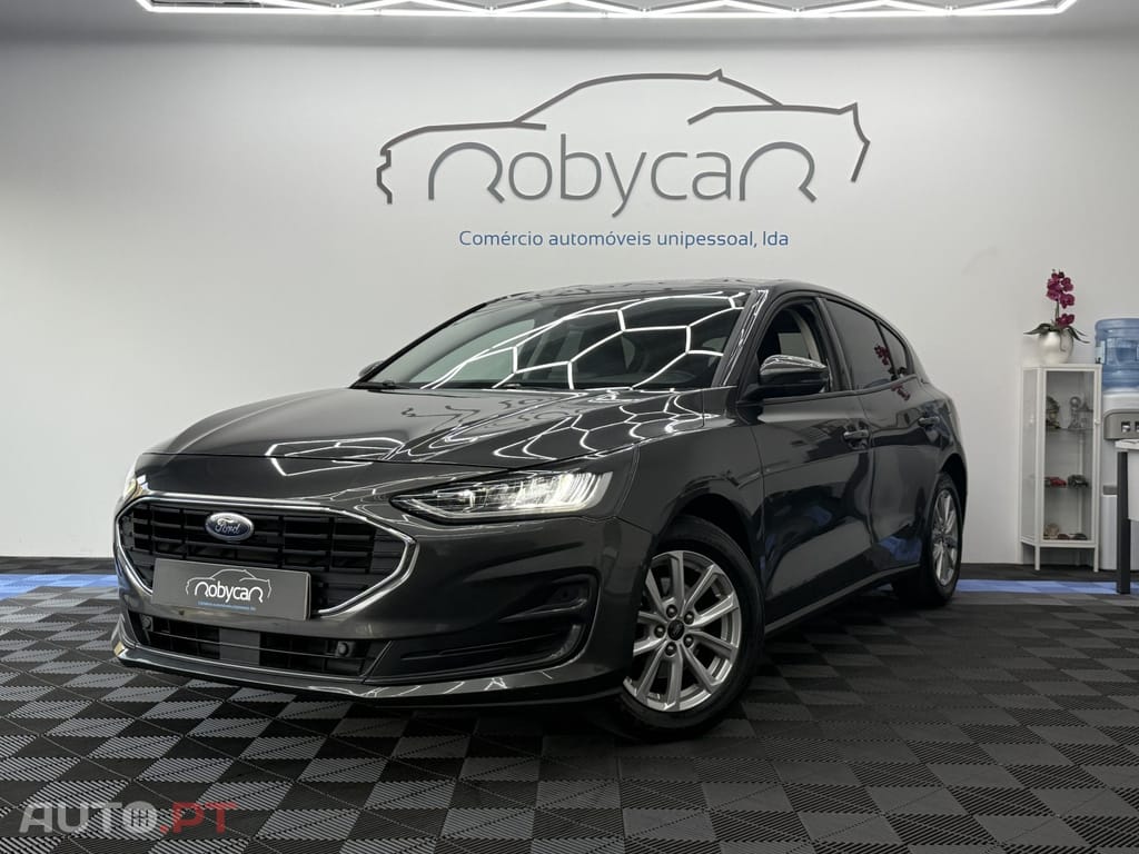Ford Focus 1.0 EcoBoost MHEV Connected