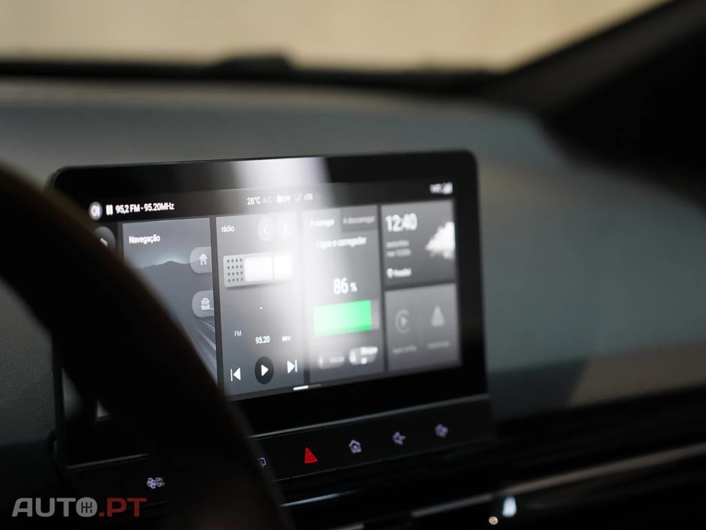 MG MG4 64 kWh Luxury