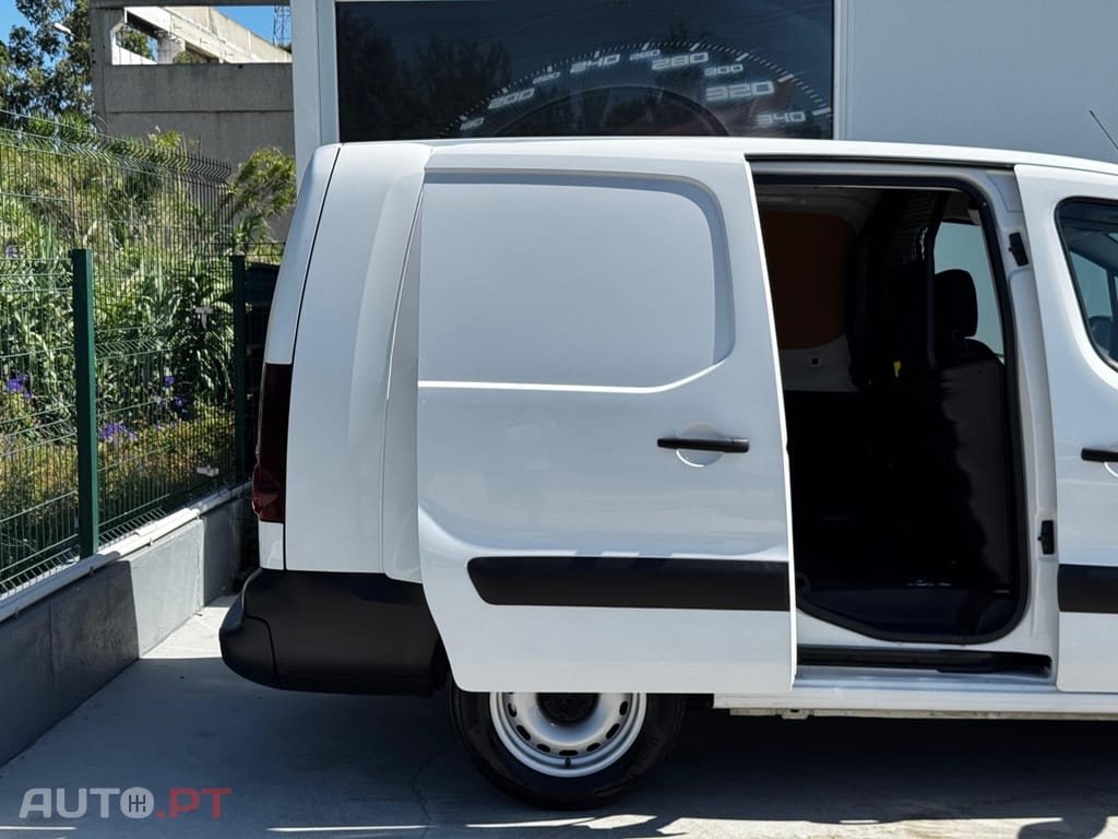 Peugeot Partner 1.6 BlueHDi L2 Premium 3L