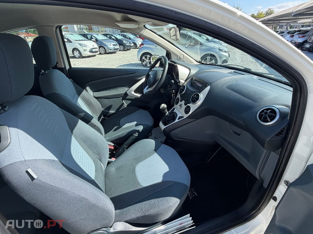 Ford KA 1.2 Titanium