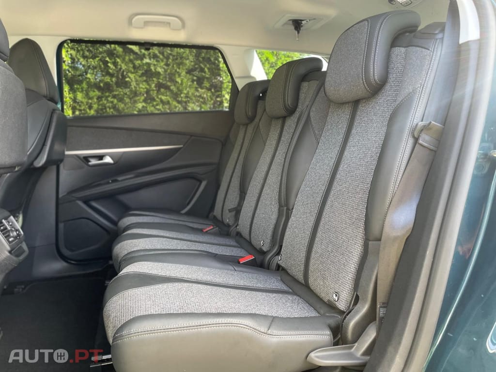Peugeot 5008 1.5 BlueHDi Allure Pack EAT8