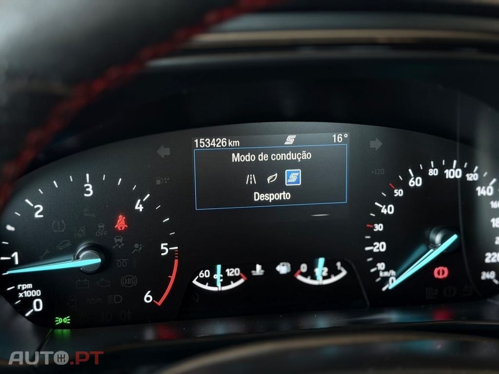 Ford Focus 1.5 TDCi EcoBlue ST-Line
