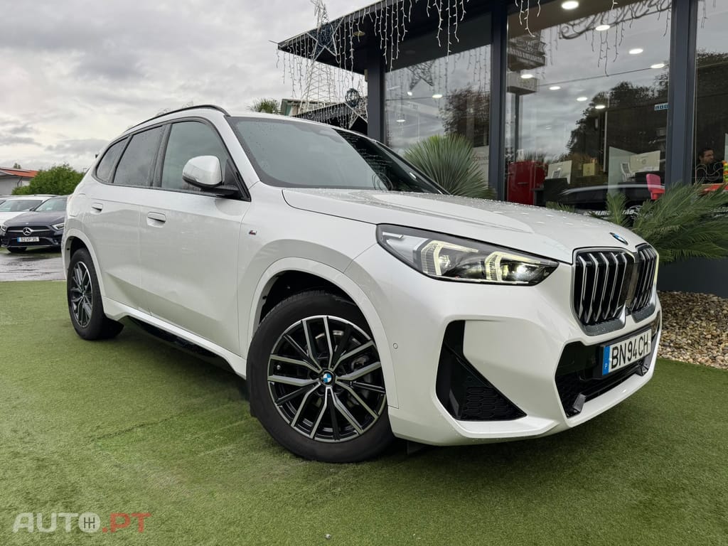 BMW X1 sDrive18d Pack Desportivo M