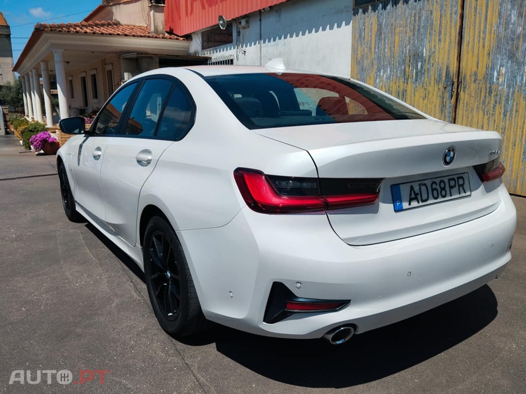 BMW 330 330E