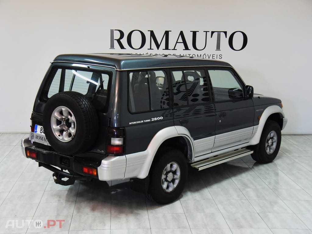 Mitsubishi Pajero 2.8 TD GLS Longo