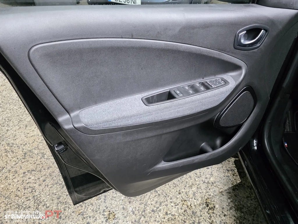 Renault Zoe (c/ Bateria) EV50 135hp Techno