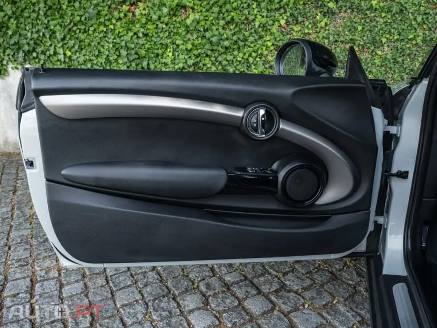 MINI Cooper Cooper Auto