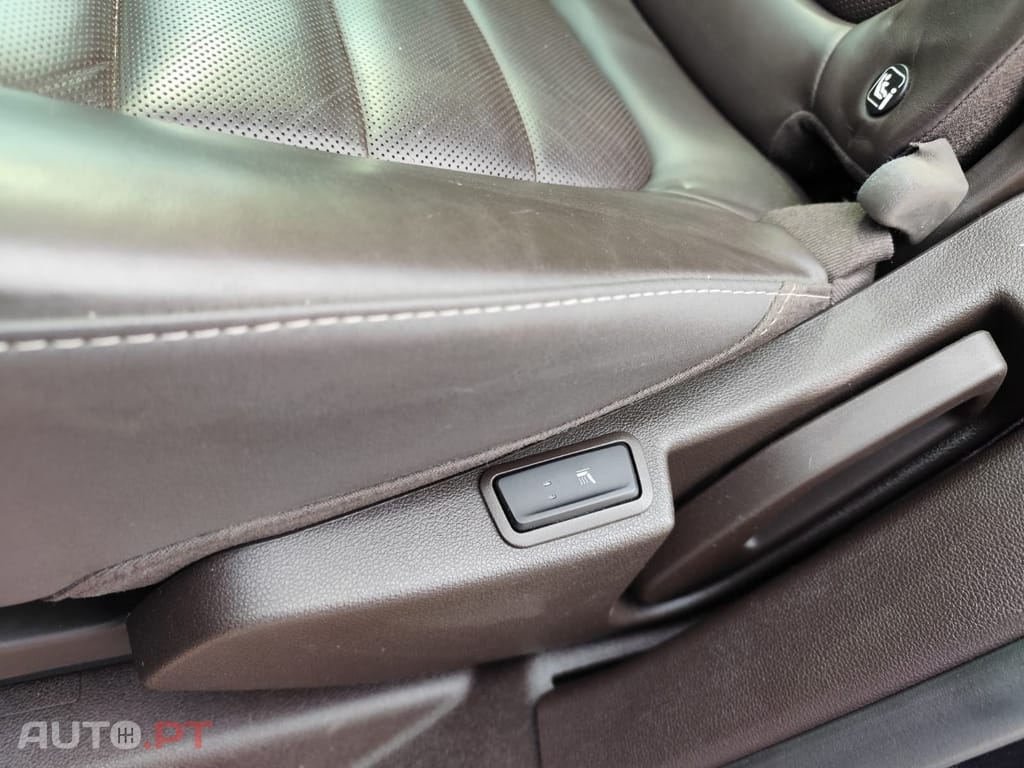 Renault Espace 1.6 dCi Initiale Paris EDC