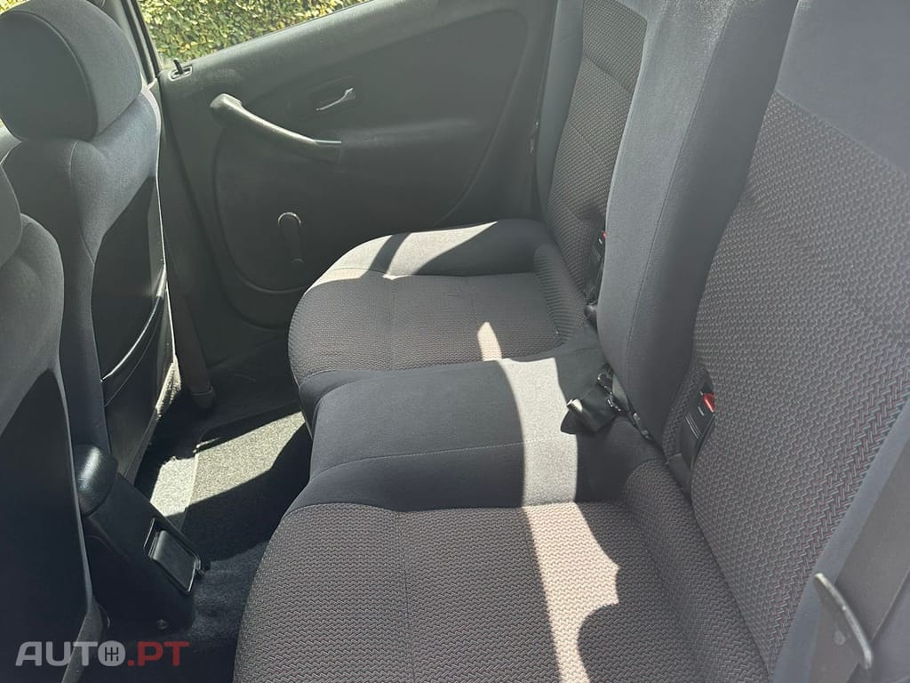 Honda Civic 1.5i LS