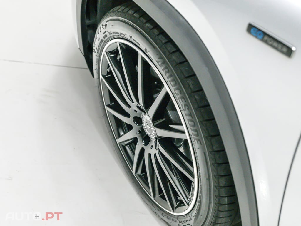 Mercedes-Benz GLA 250 e 8G-DCT AMG Line