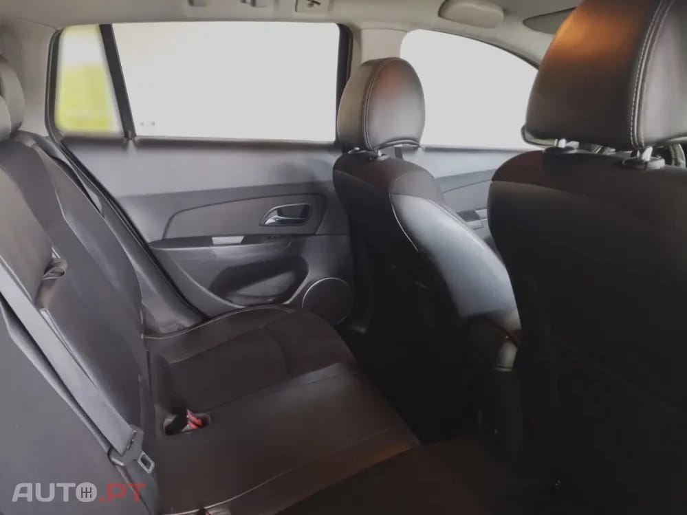 Chevrolet Cruze 1.7 VCDi LT