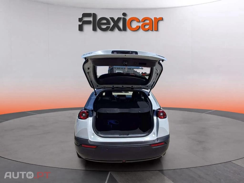 Mazda MX-30 e-Skyactiv Makoto Urban Expression