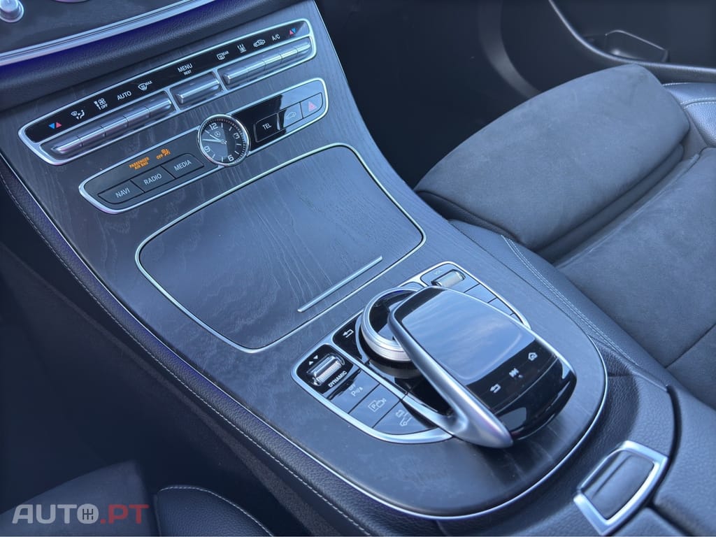 Mercedes-Benz E 300 de AMG Line