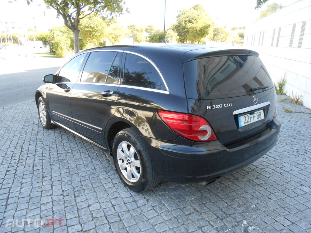 Mercedes-Benz R 320 4 MATIC