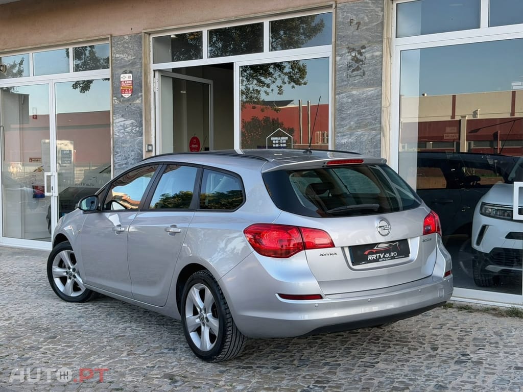 Opel Astra Sports Tourer 1.3 CDTi Enjoy S/S