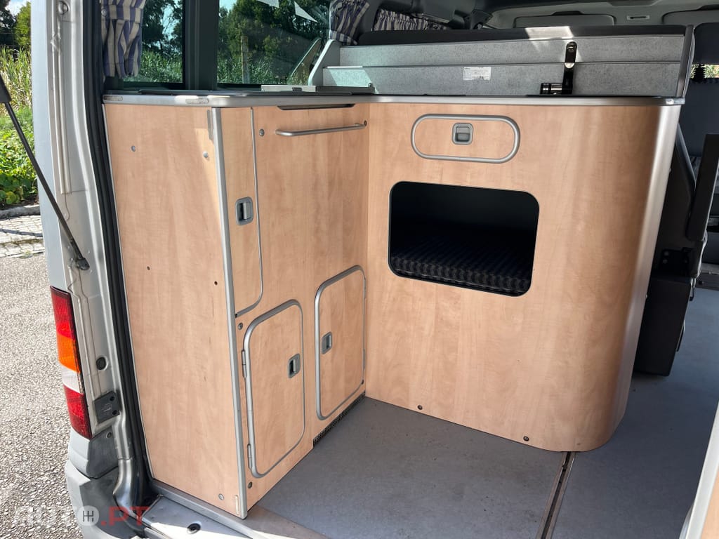 Ford Transit Outro