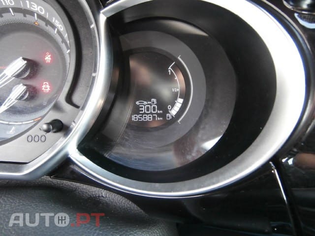 Citroen DS3 1.6 e-HDi So Chic 95g