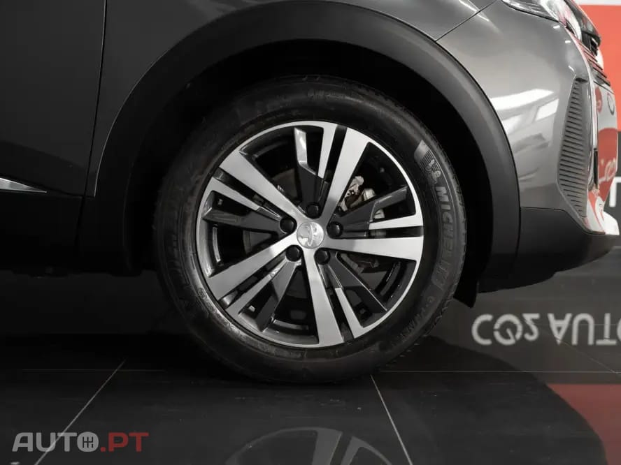 Peugeot 5008 1.5 BlueHDi Allure EAT8