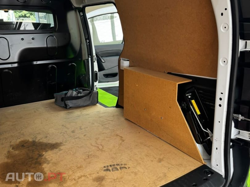 Renault Kangoo Maxi Z.E. 33