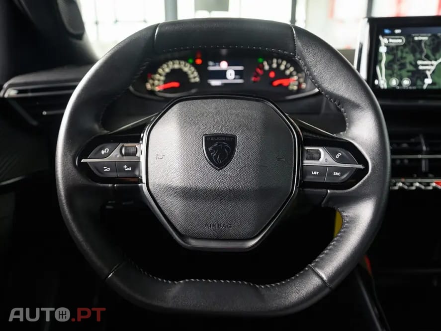Peugeot 2008 1.2 PureTech Style