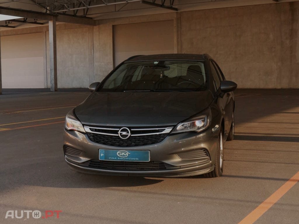 Opel Astra Sports Tourer