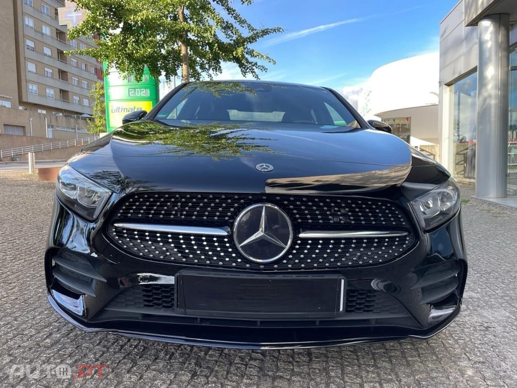 Mercedes-Benz A 250 e AMG Line