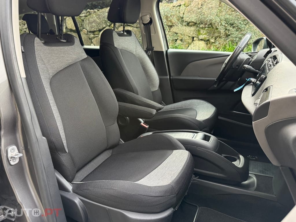 Citroen C4 SpaceTourer BlueHDi 130 Stop&Start EAT8 SHINE