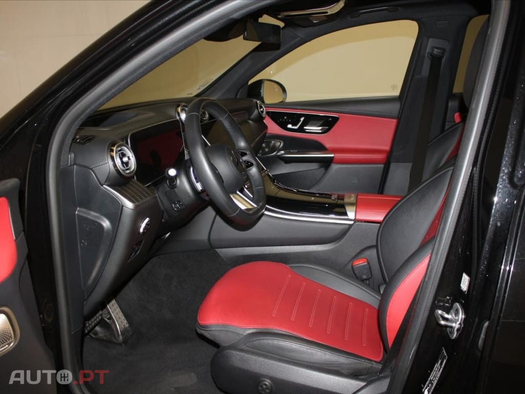 Mercedes-Benz GLC 220 d 4Matric 9G-Tronic AMG Line