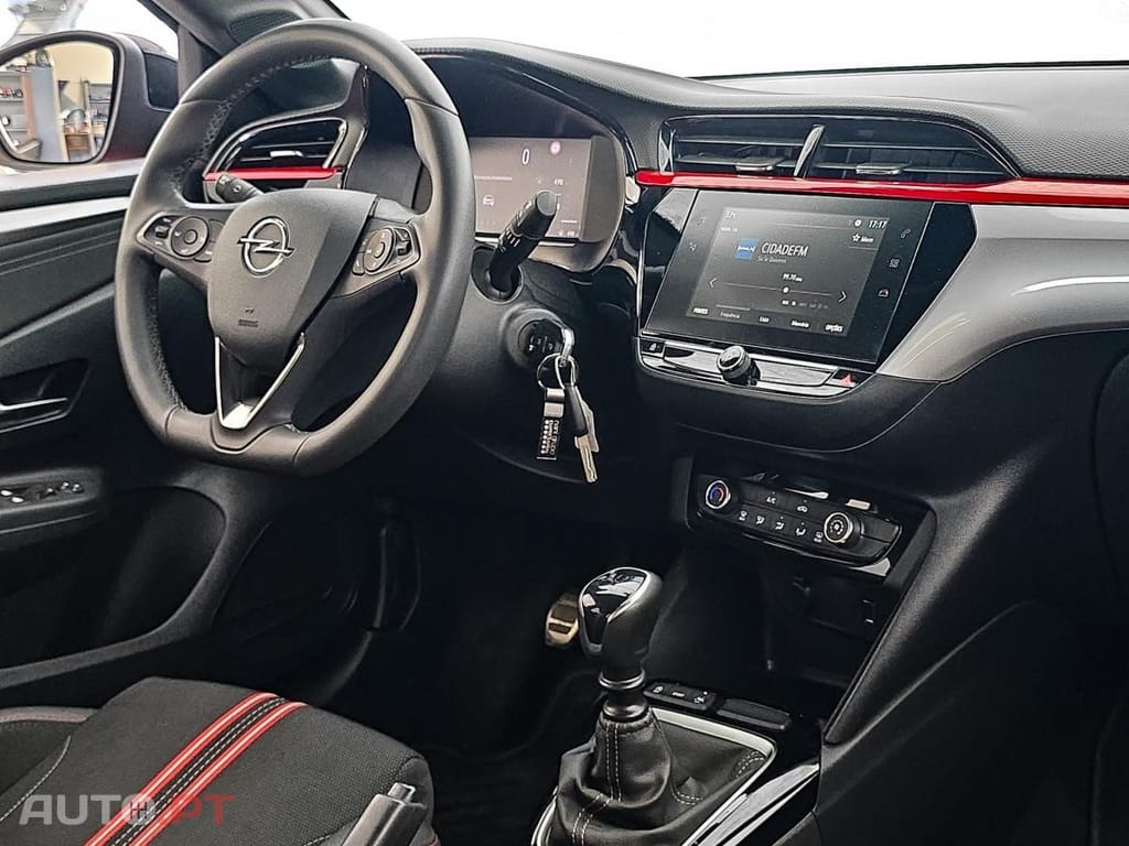 Opel Corsa 1.2 T GS