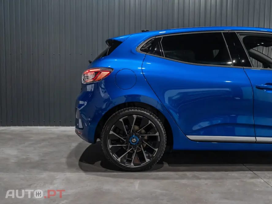 Renault Clio 1.6 E-Tech Full Hybrid RS Line