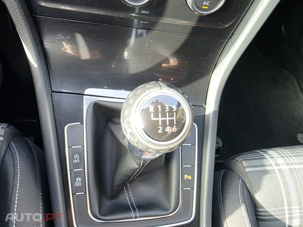 Volkswagen Golf 2.0 TDi GTD