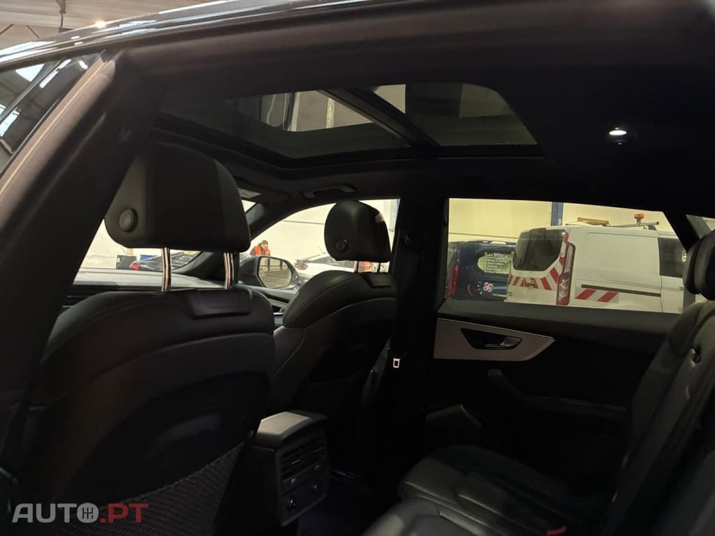 Audi Q8 50 TDI quattro Tiptronic S Line