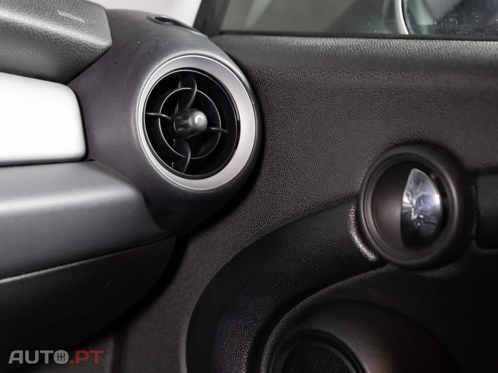 MINI Cooper One D