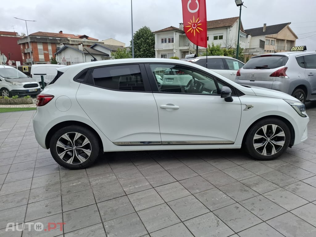 Renault Clio 1.0 TCe Limited Bi-Fuel