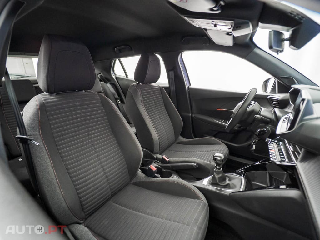Peugeot 2008 1.2 PureTech Active Pack